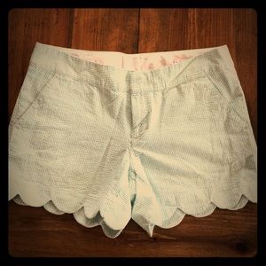 Lilly Pulitzer Buttercup Teal Scallop shorts 6